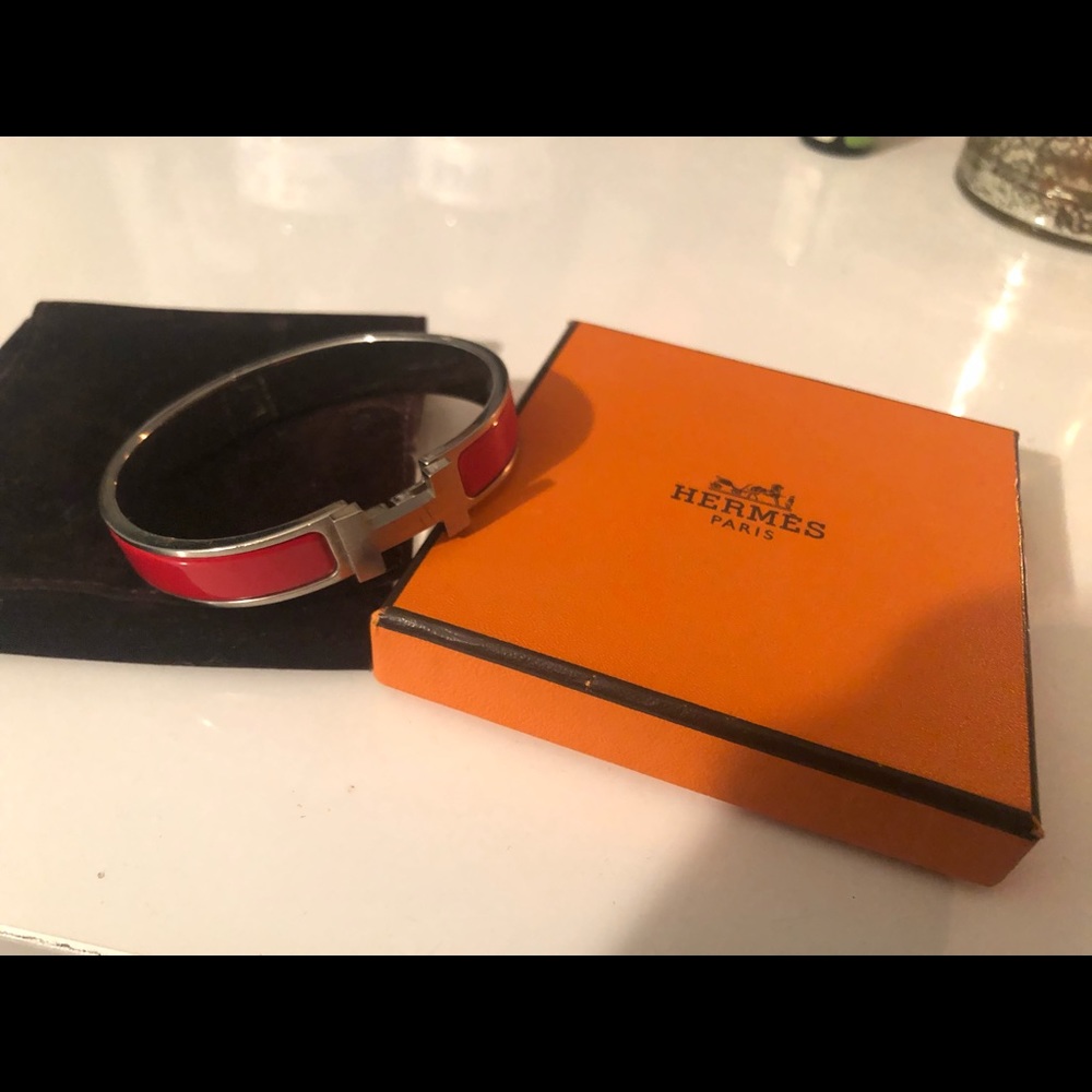 Hermès men’s bracelet authentic.